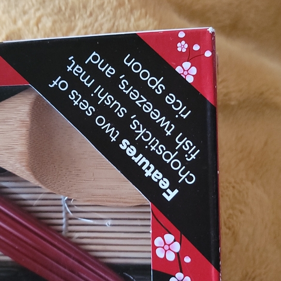 HINKLER Prepare Perfect Sushi Recipe Book DVD Prep Tools Kit - Picture 3 of 4